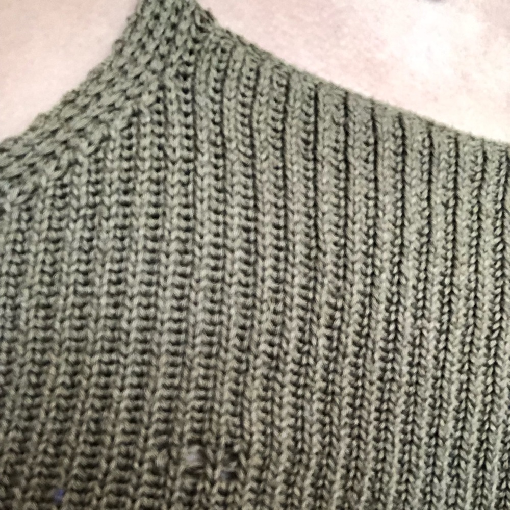 Tank - Picture 3 of 3